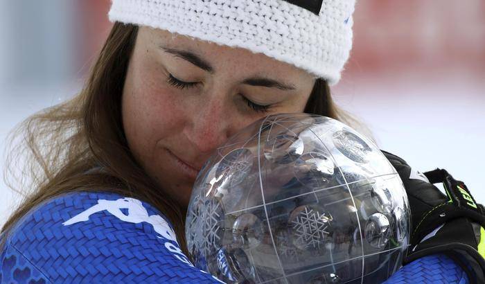 Grave infortunio per Sofia Goggia: dovrà saltare i Mondiali di Cortina