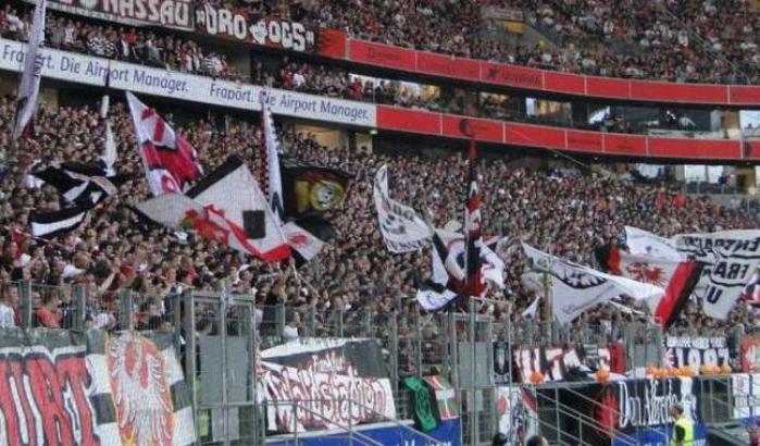 Coronavirus: nuova donazione per un’associazione di Cosenza da un gruppo di tifosi dell’Eintracht