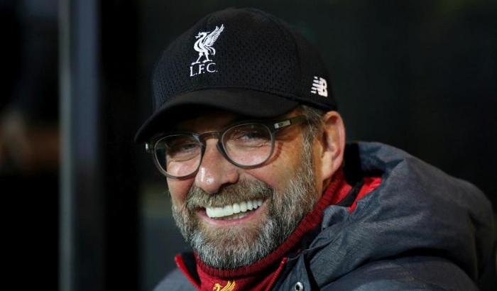 Coronavirus: Liverpool, l’emozione di Klopp nel sentire i medici cantare You'll never walk alone