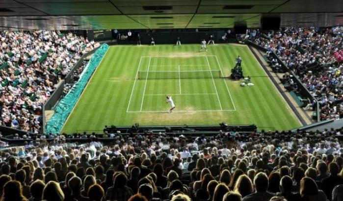 A causa del coronavirus Wimbledon 2020 sarà cancellato A causa del coronavirus Wimbledon 2020 sarà cancellato