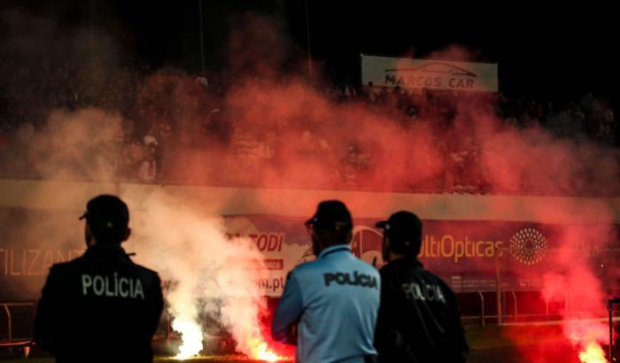 Assalto al pullman del Benfica, due calciatori feriti: non identificati i colpevoli