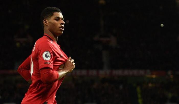 Rashford invia una lettera ai deputati inglesi: "Dobbiamo dare ai più deboli la massima priorità"