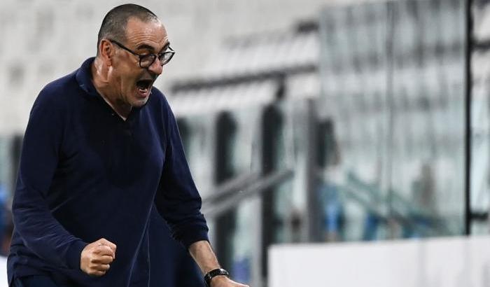 Eliminazione in Champions fatale: la Juventus ha esonerato Maurizio Sarri Eliminazione in Champions fatale: la Juventus ha esonerato Maurizio Sarri