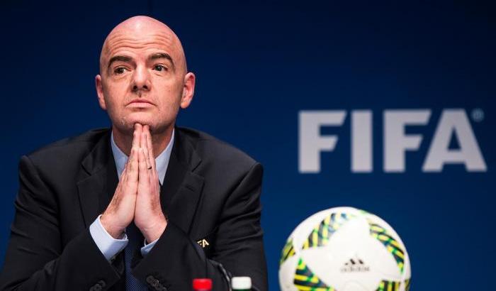 Il presidente della Fifa Infantino è positivo al coronavirus