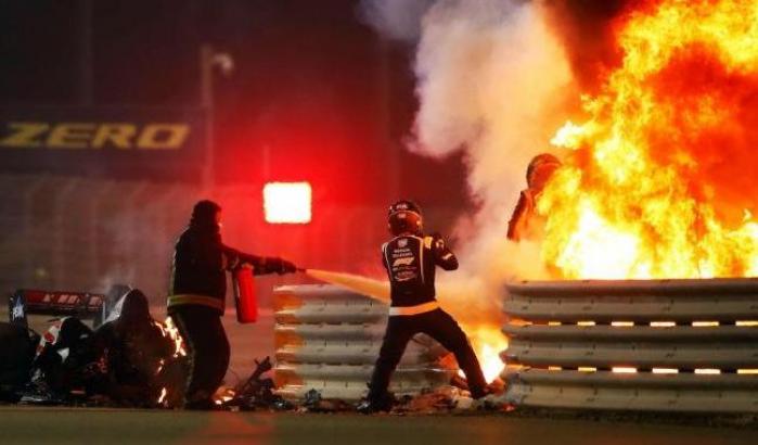 Le condizioni di Grosjean dopo l’incidente in Bahrain