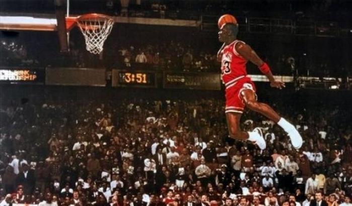 58 anni fa nasceva il più forte giocatore di basket di tutti i tempi: tanti auguri a Micheal Jordan