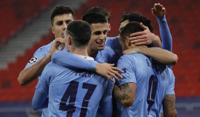 Il Manchester City vince in trasferta 2-0 e intravede i quarti di finale