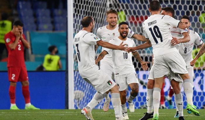 Turchia-Italia 0-3, festa all'Olimpico: gli azzurri di Mancini vincono e convincono