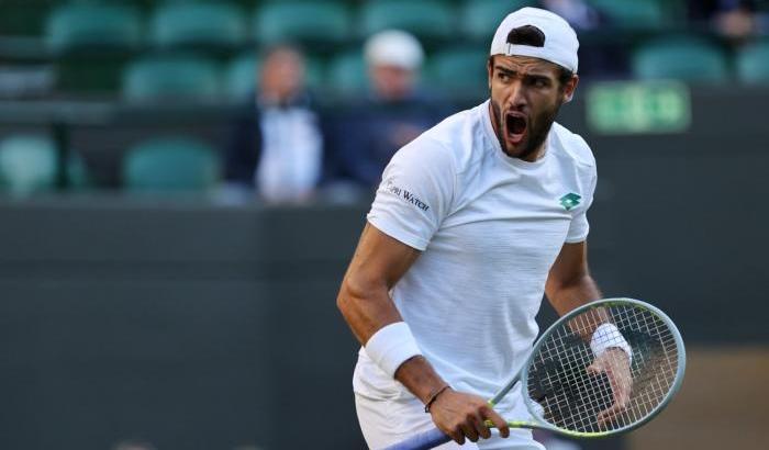 Berrettini nella storia: primo italiano in semifinale a Wimbledon dopo 61 anni