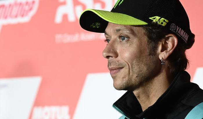 La carriera di Valentino Rossi: 9 titoli mondiali, oltre 100 vittorie. Uno dei più grandi sportivi di sempre