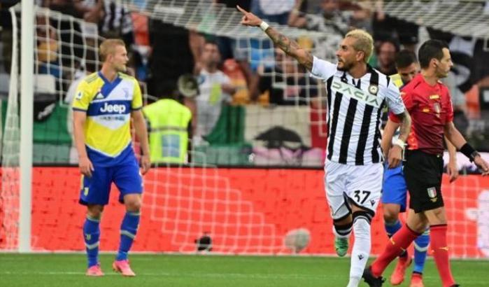 Pereyra e Deulofeu rimontano una Juve sfortunata: a Udine finisce 2-2