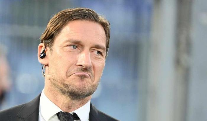 Totti torna sulla polemica di Cassano: "Tra 20 anni sarò dimenticato? Io me so' già scordato"