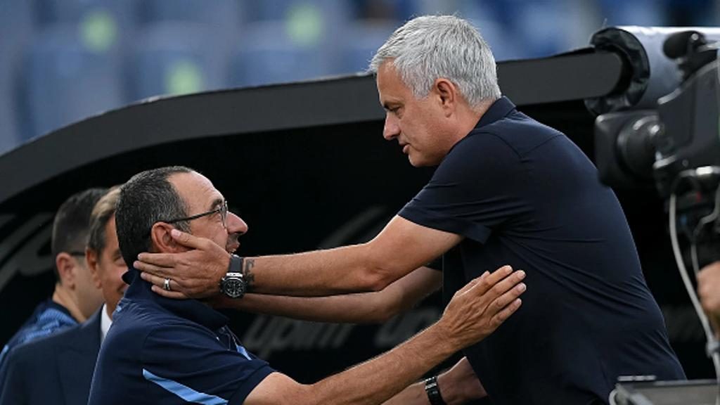 Derby, Mourinho: "Voglio vincere". Per Sarri è un evento unico