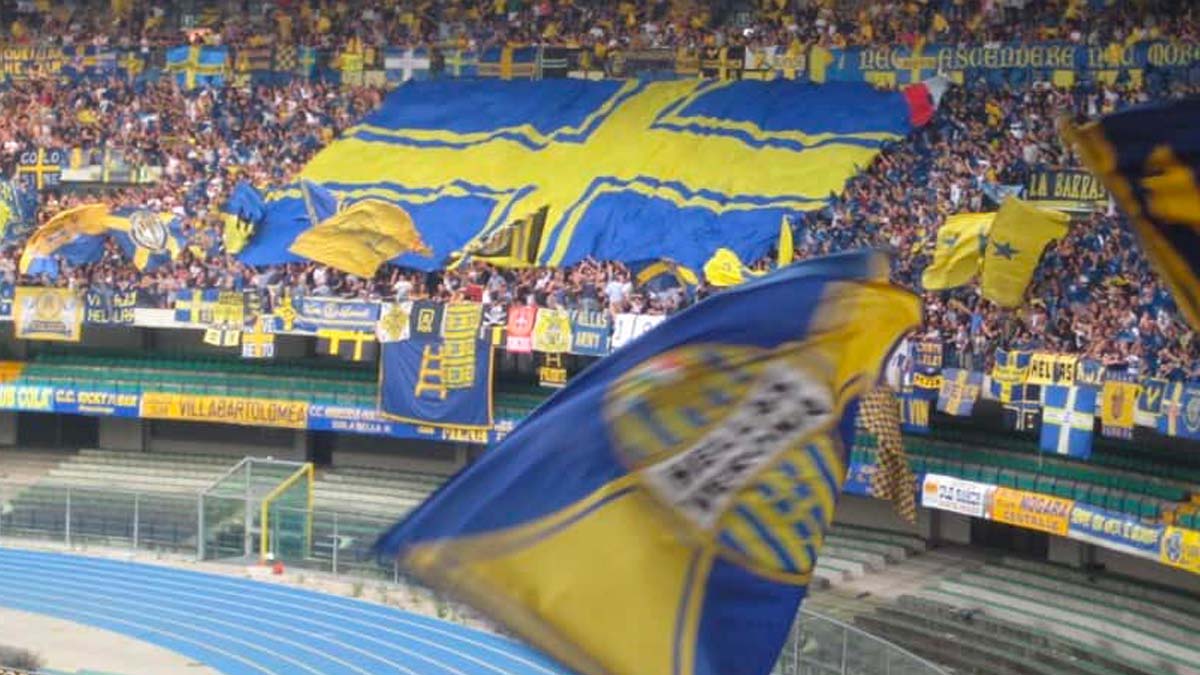 Insulti ai napoletani, chiusa per un turno la curva del Verona